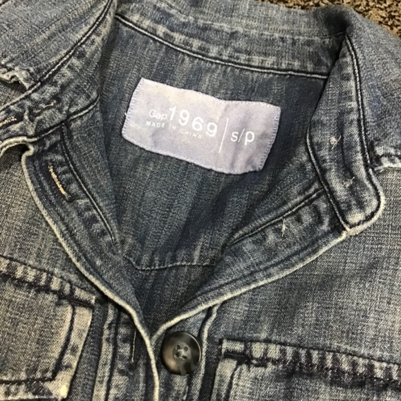 Gap jean jacket with cargo pockets - Picture 4 of 4